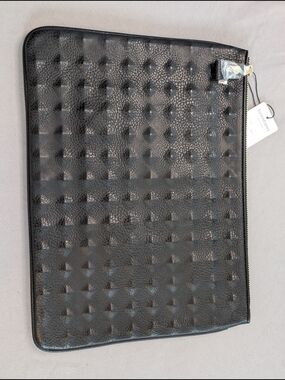 Brentano Black Tablet Sleeve Pouch Textured 9x13 NWT